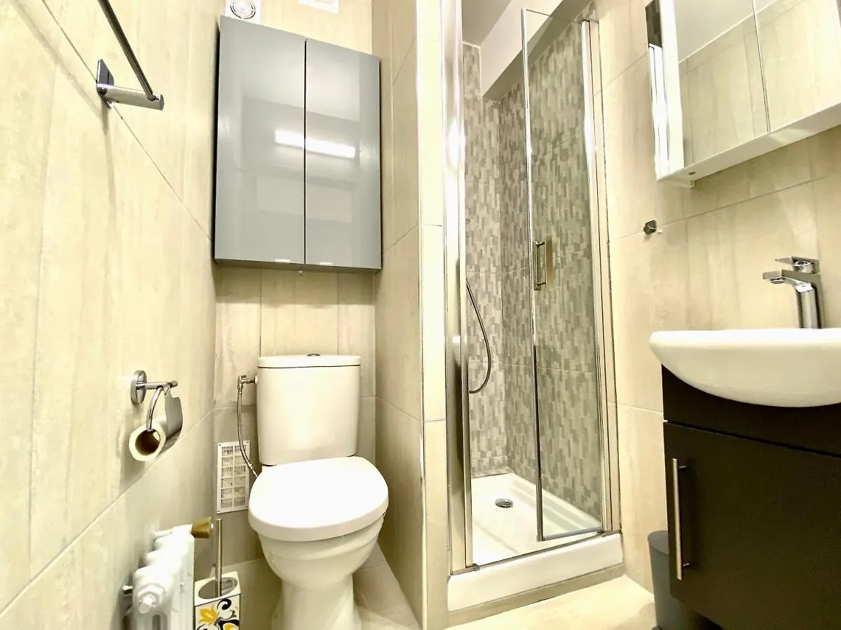 Appartement CHÂTEAU PICAUD - MAGNIFIQUE STUDIO -à 2min DU BORD DE MER Cannes